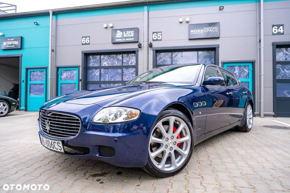 Maserati Quattroporte - 5