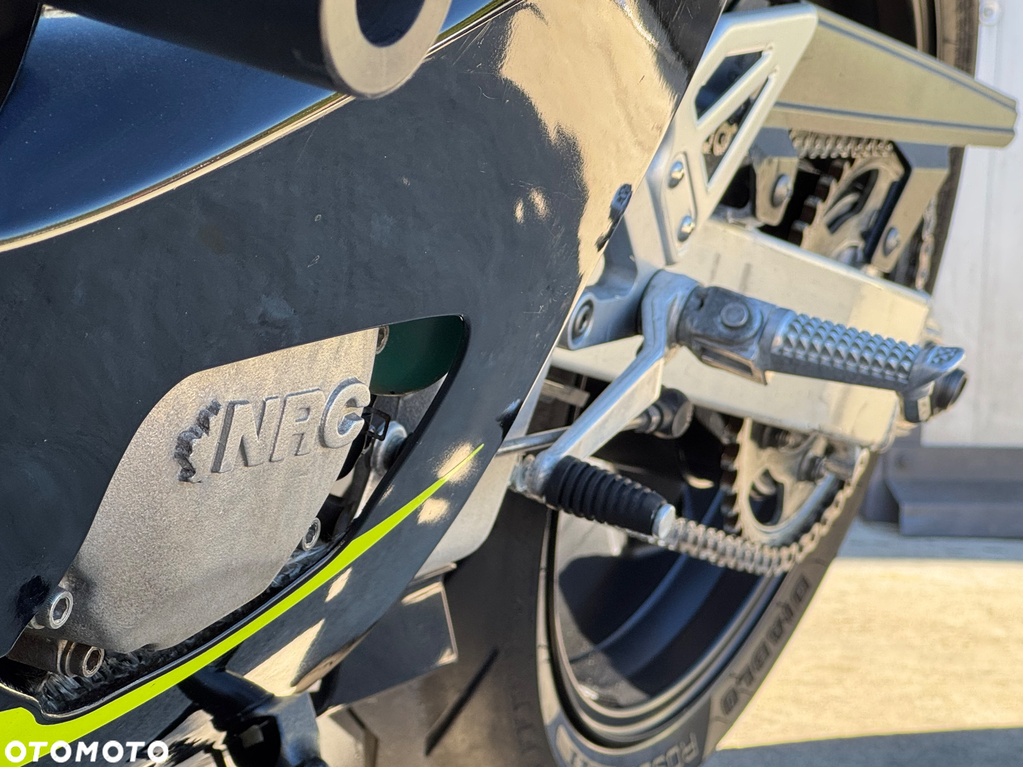 Suzuki GSX-R - 30