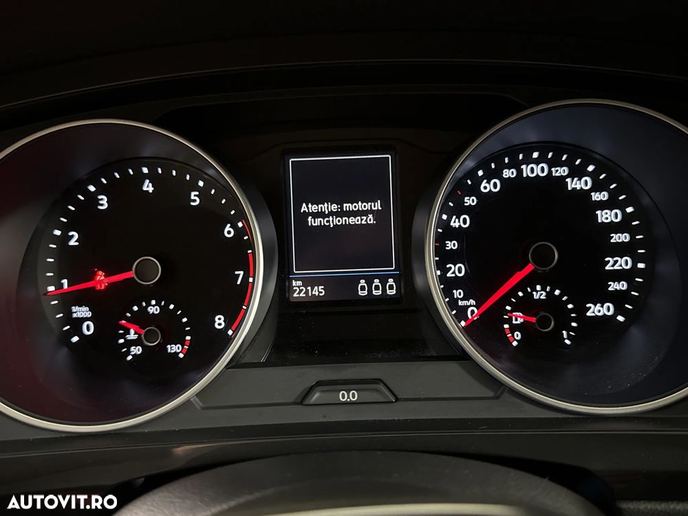 Volkswagen Tiguan - 11