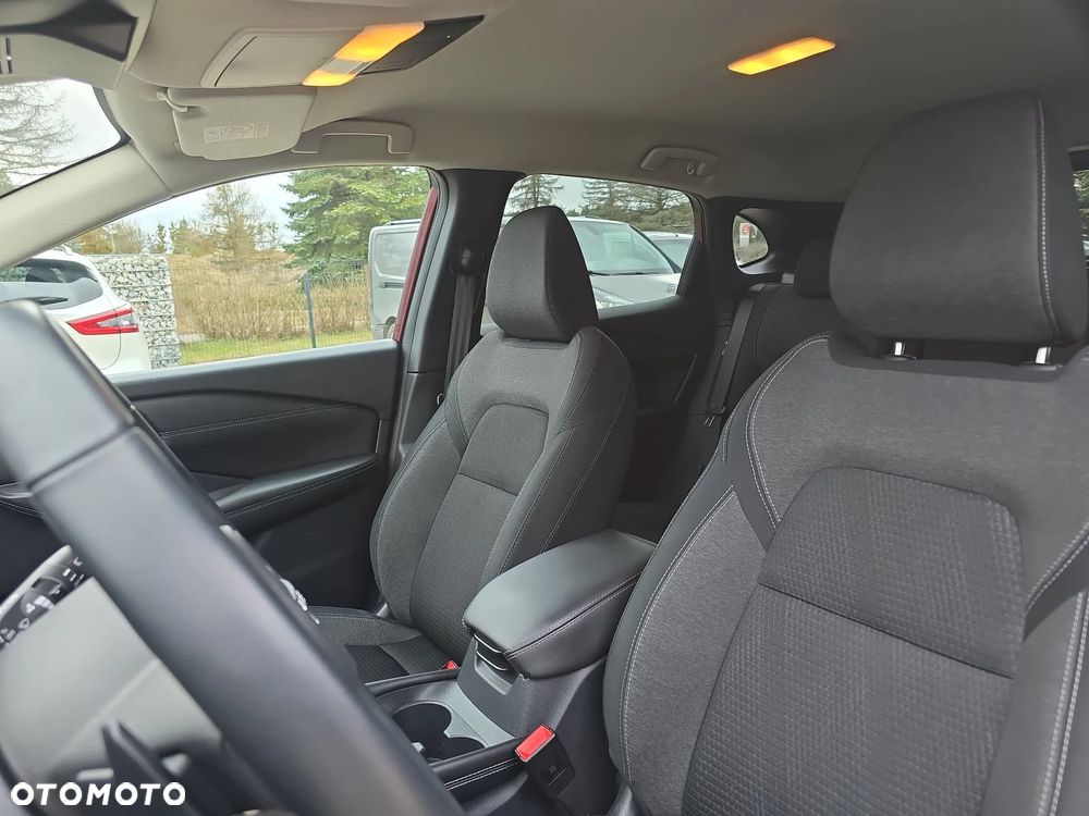 Nissan Qashqai 1.3 DIG-T N-Connecta DCT - 12