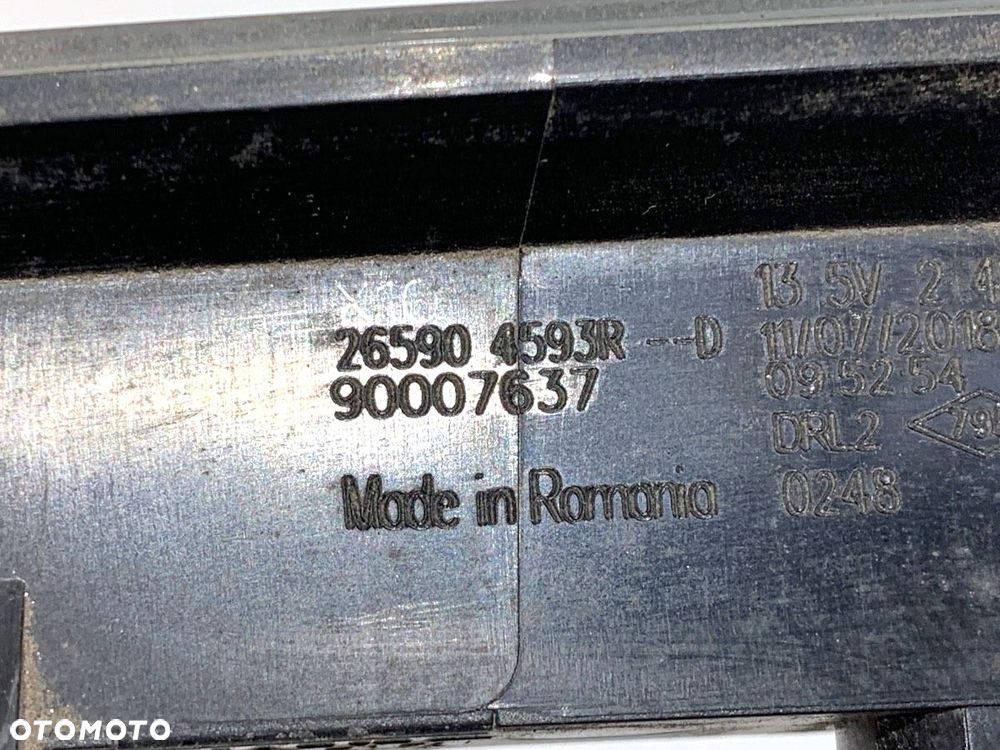 LAMPA STOP  RENAULT GRAND SCÉNIC IV (R9_) 2016 - 2022 1.3 TCe 140 103 kW [140 KM] benzyna 2018 - - 4