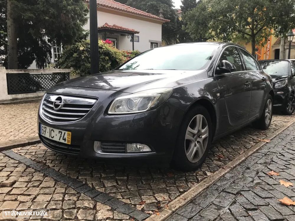 Opel Insignia - 1