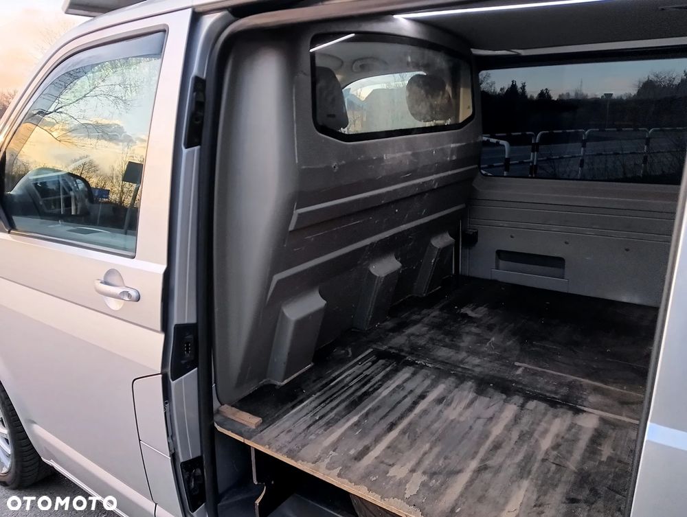 Volkswagen Transporter - 9