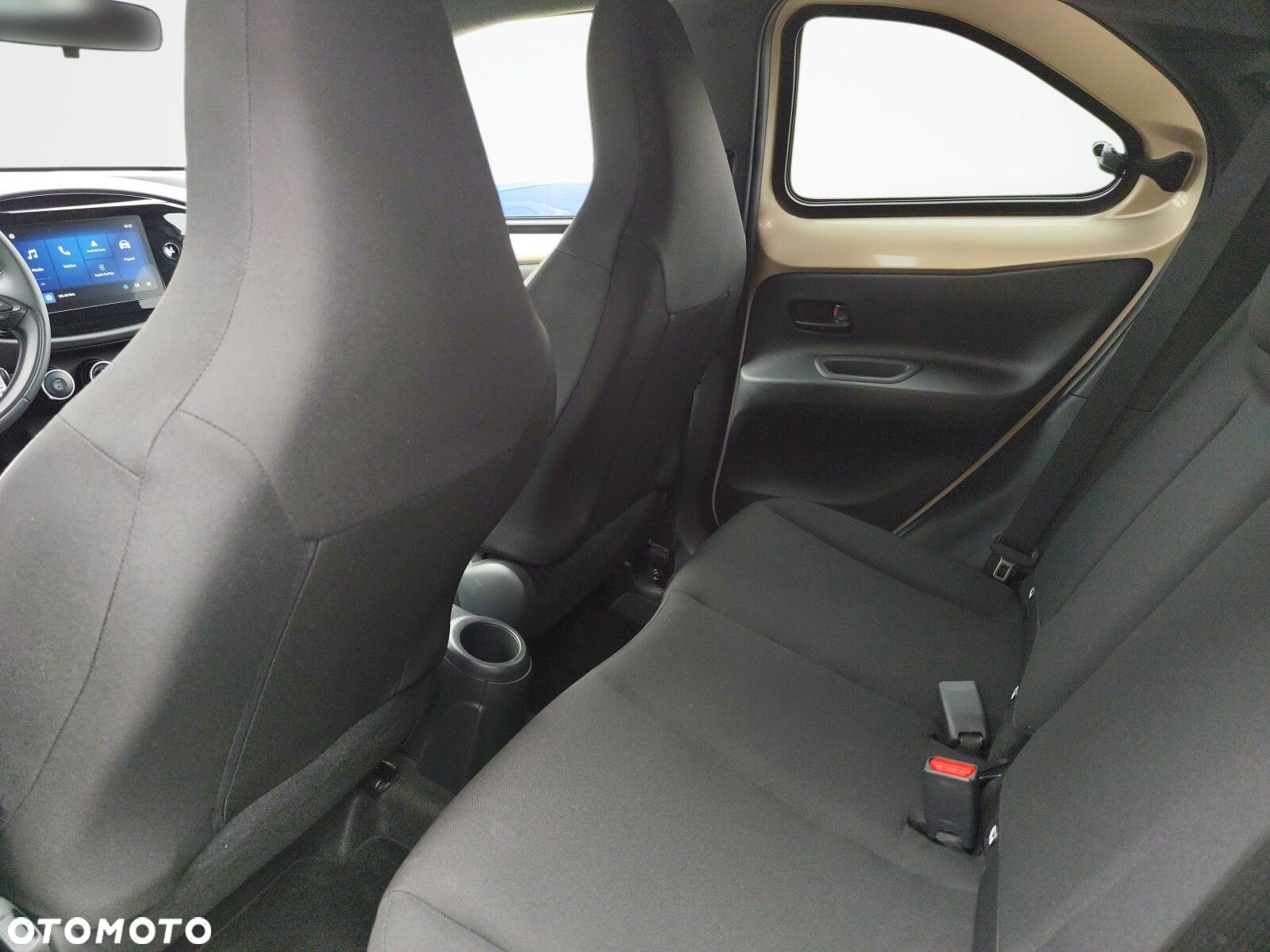 Toyota Aygo X - 12