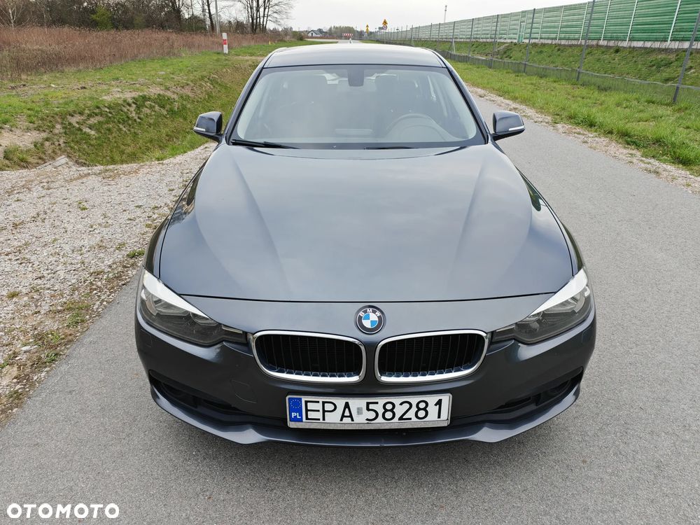 BMW Seria 3 320d - 2