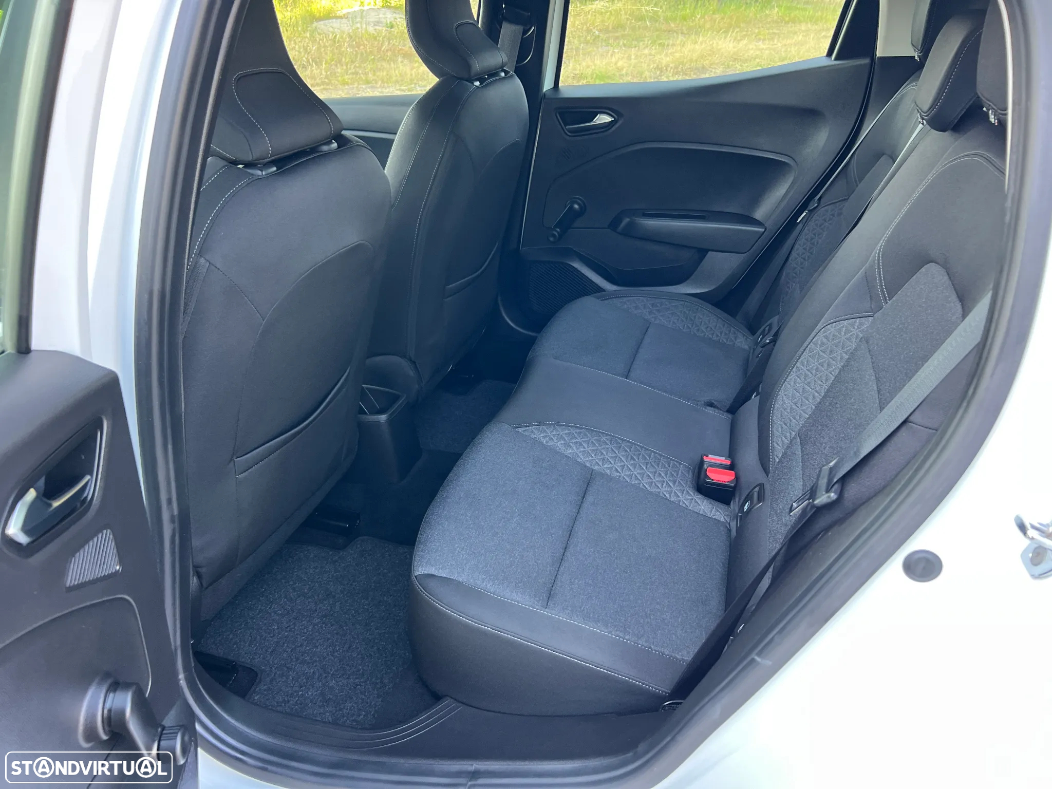 Renault Clio 1.0 TCe Intens - 15