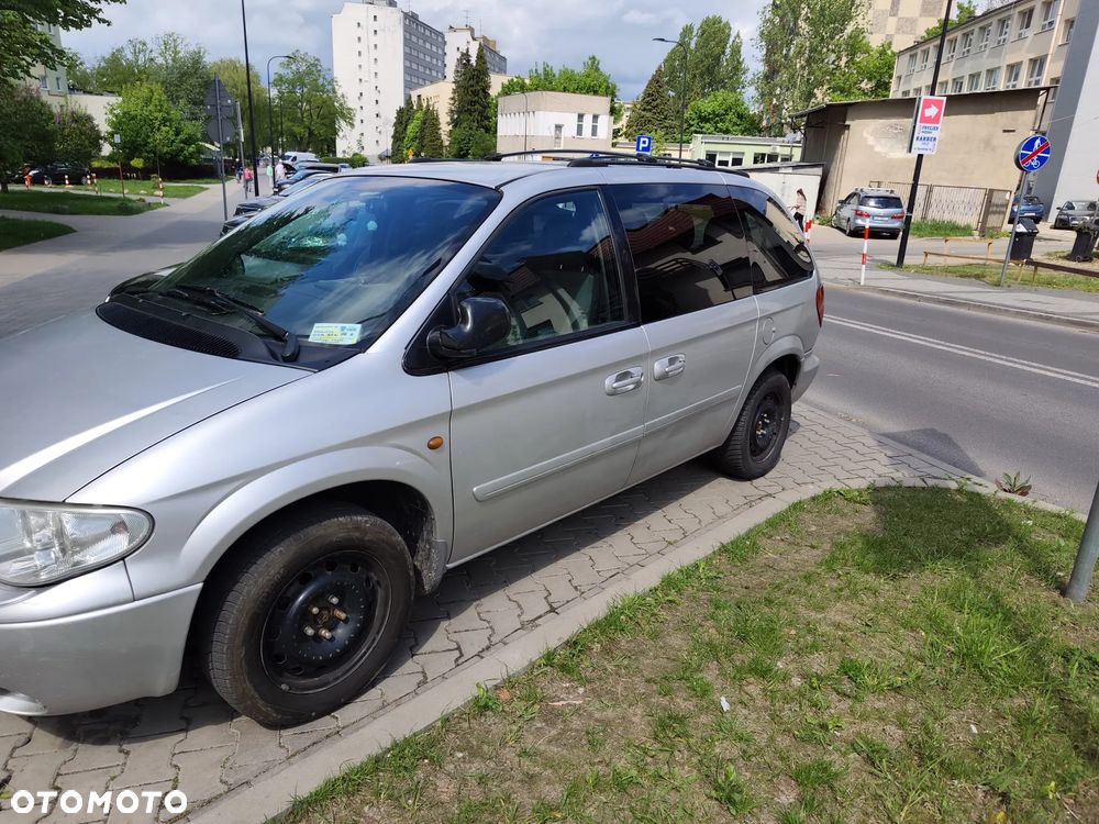 Chrysler Voyager 2.8 CRD LX - 4