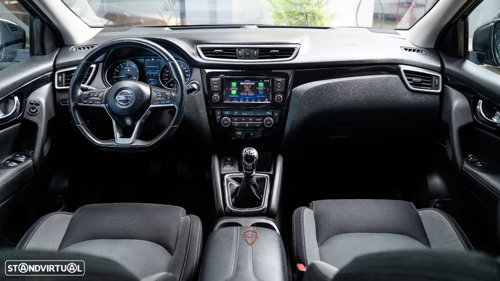 Nissan Qashqai 1.3 DIG-T N-Connecta J18 - 22