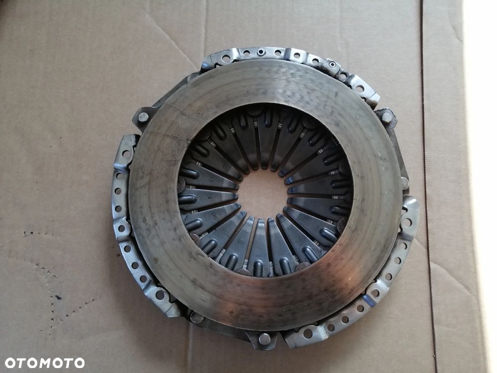 Skoda Octavia II 2.0 TDi koło dwumasowe Sachs plus sprzęgło komplet - 5