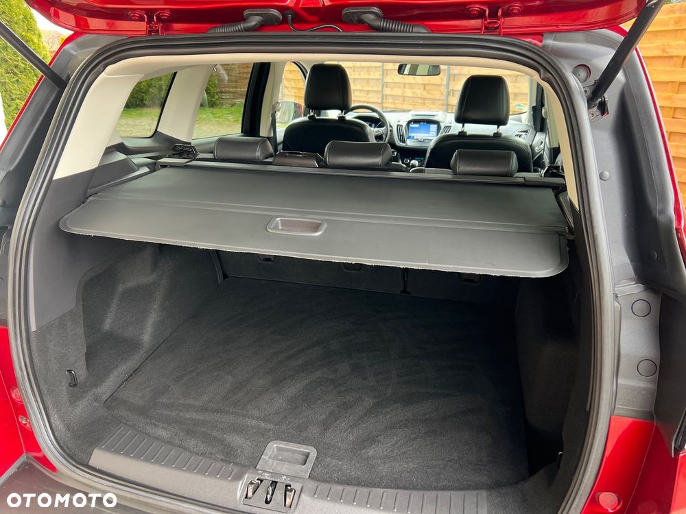 Ford Kuga 2.0 TDCi 2x4 Titanium - 13