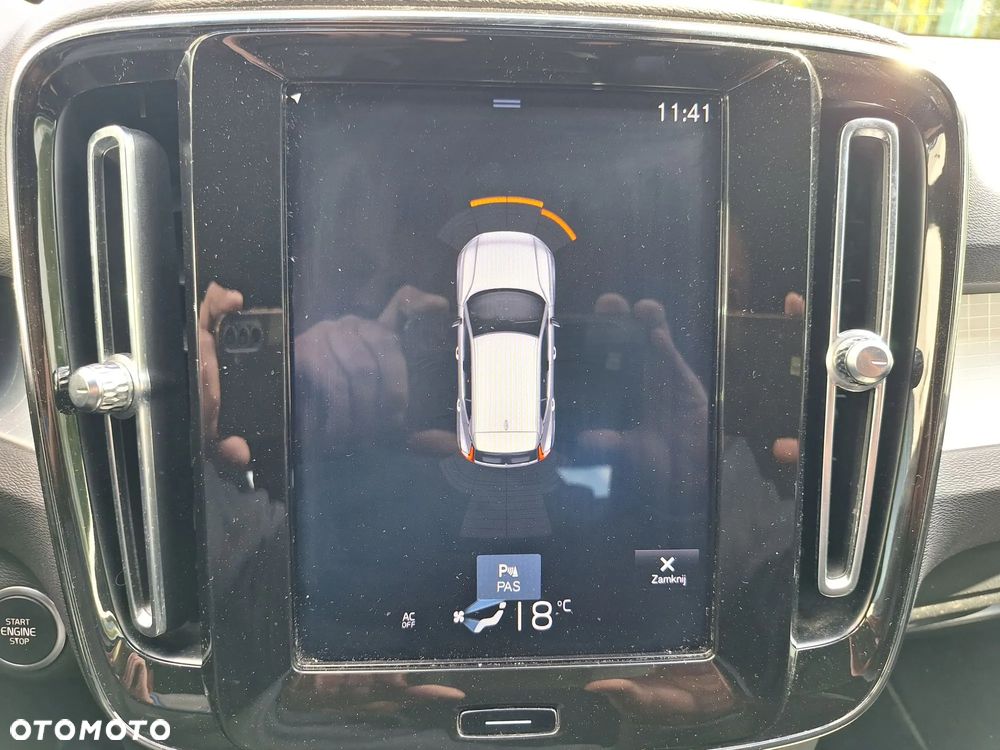 Volvo XC 40 D3 Momentum - 18