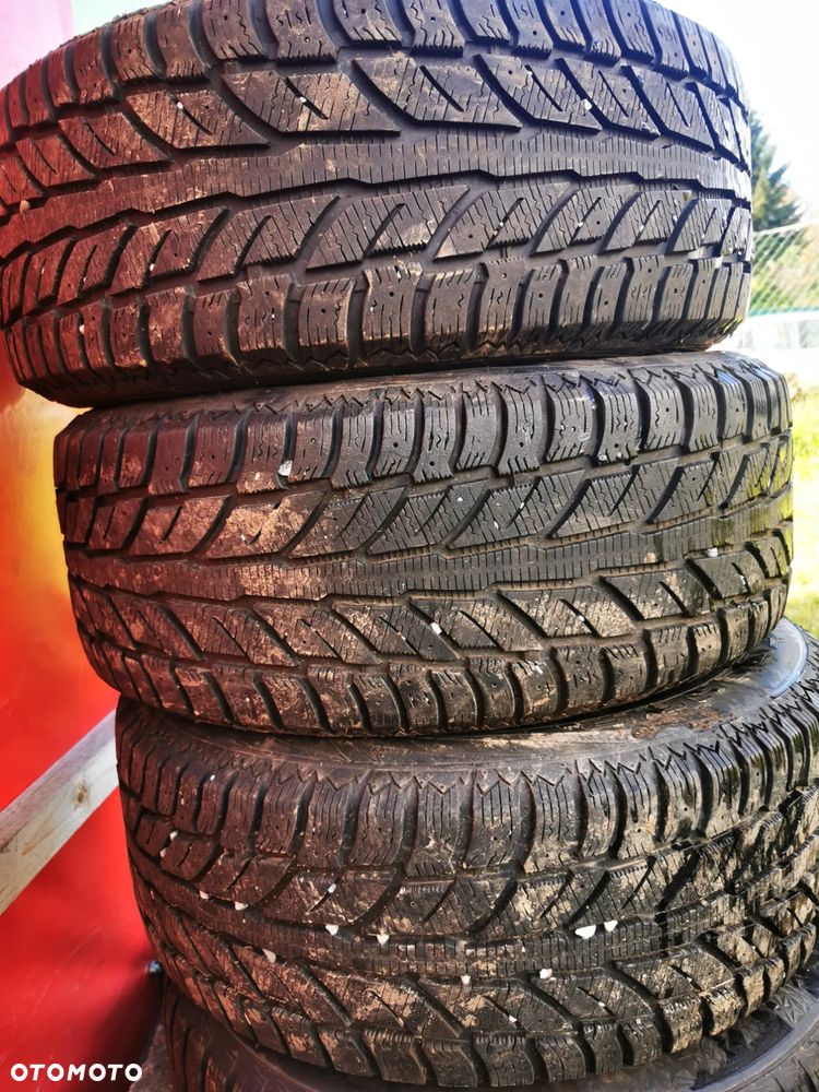 Ford Kuga 2.0 TDCi 4WD Titanium - 25