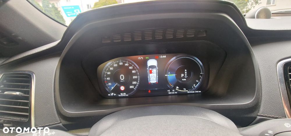 Volvo XC 90 T8 AWD Plug-In Hybrid R-Design 7os - 17