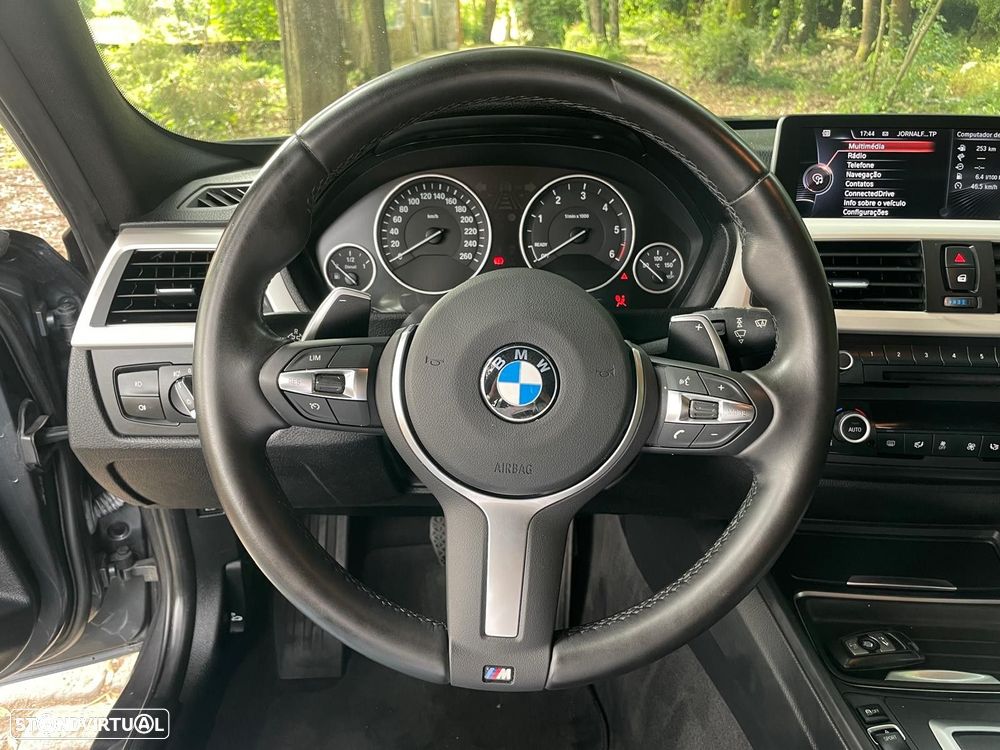 BMW 320 d Touring xDrive Pack M Auto - 26