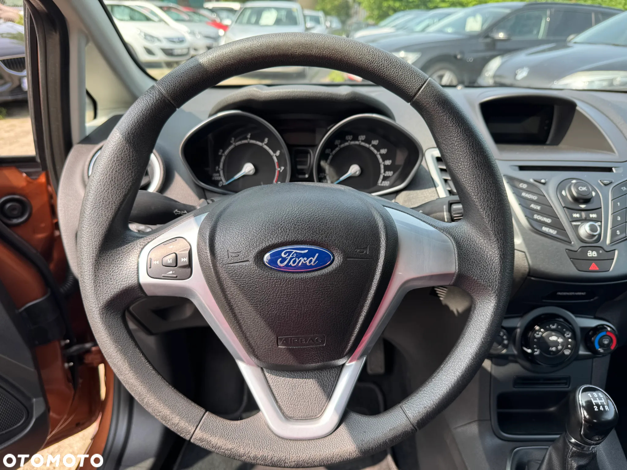 Ford Fiesta - 10