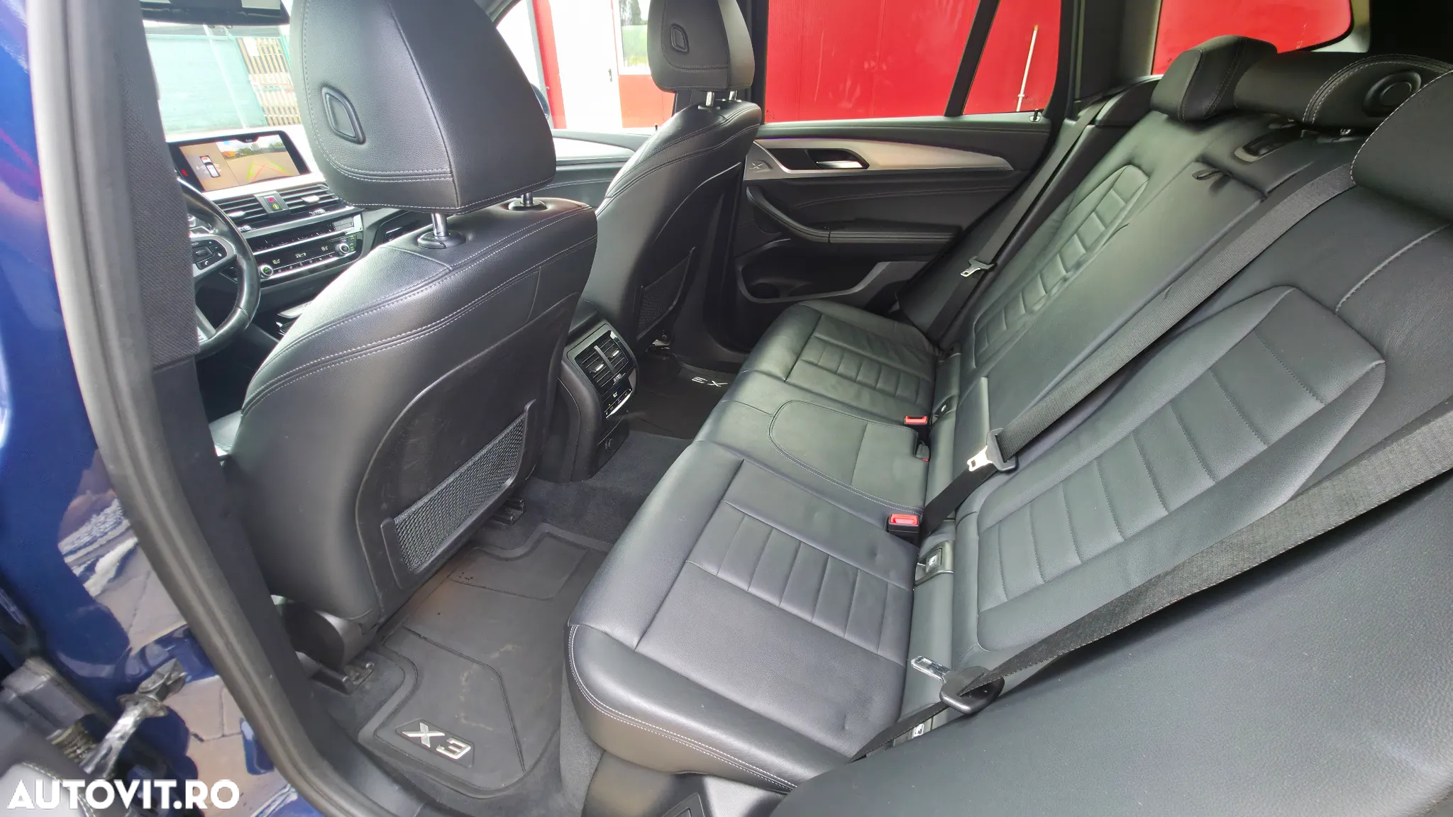 BMW X3 xDrive30i AT - 16