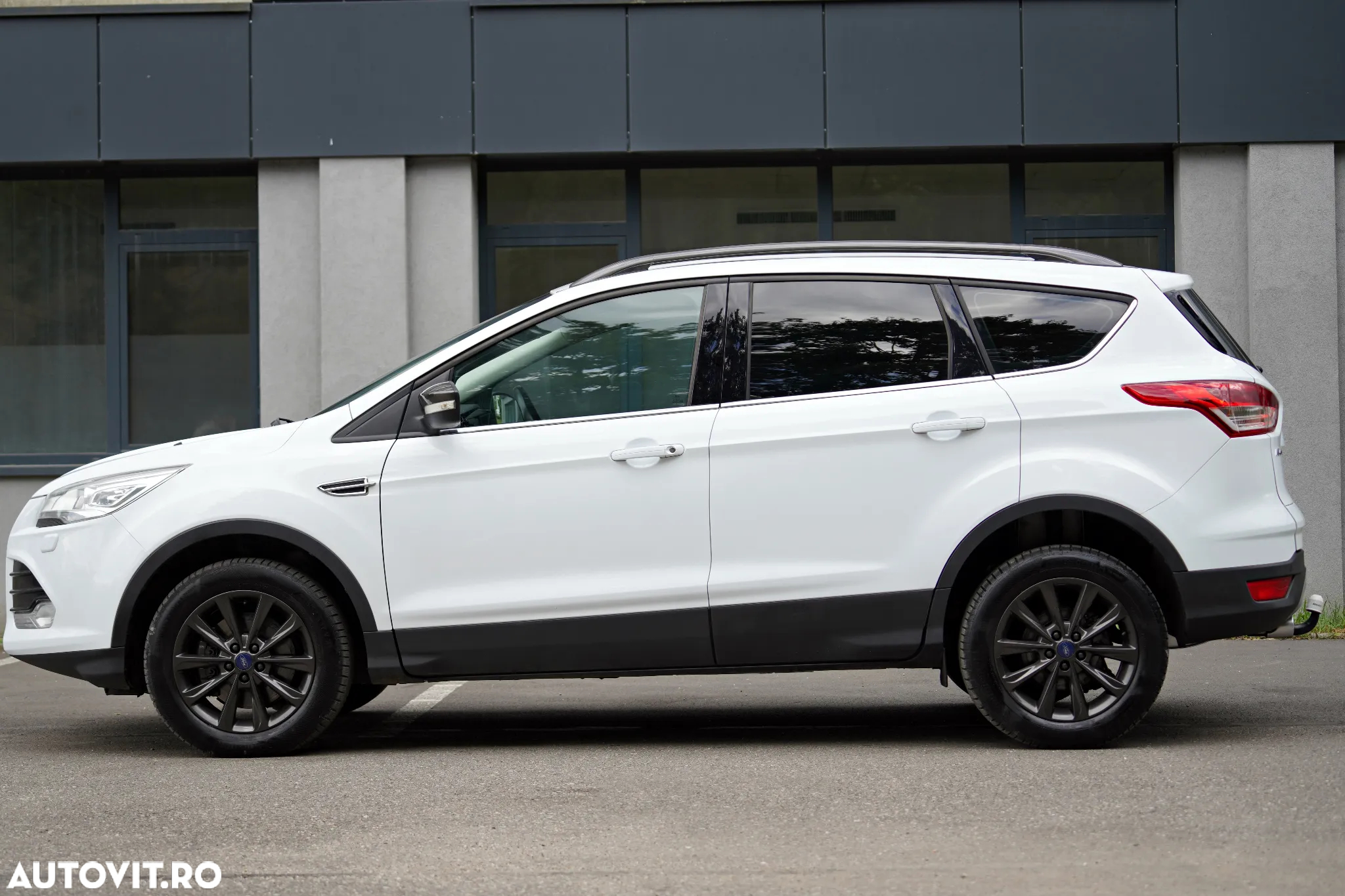 Ford Kuga 2.0 TDCi 4WD Titanium - 3