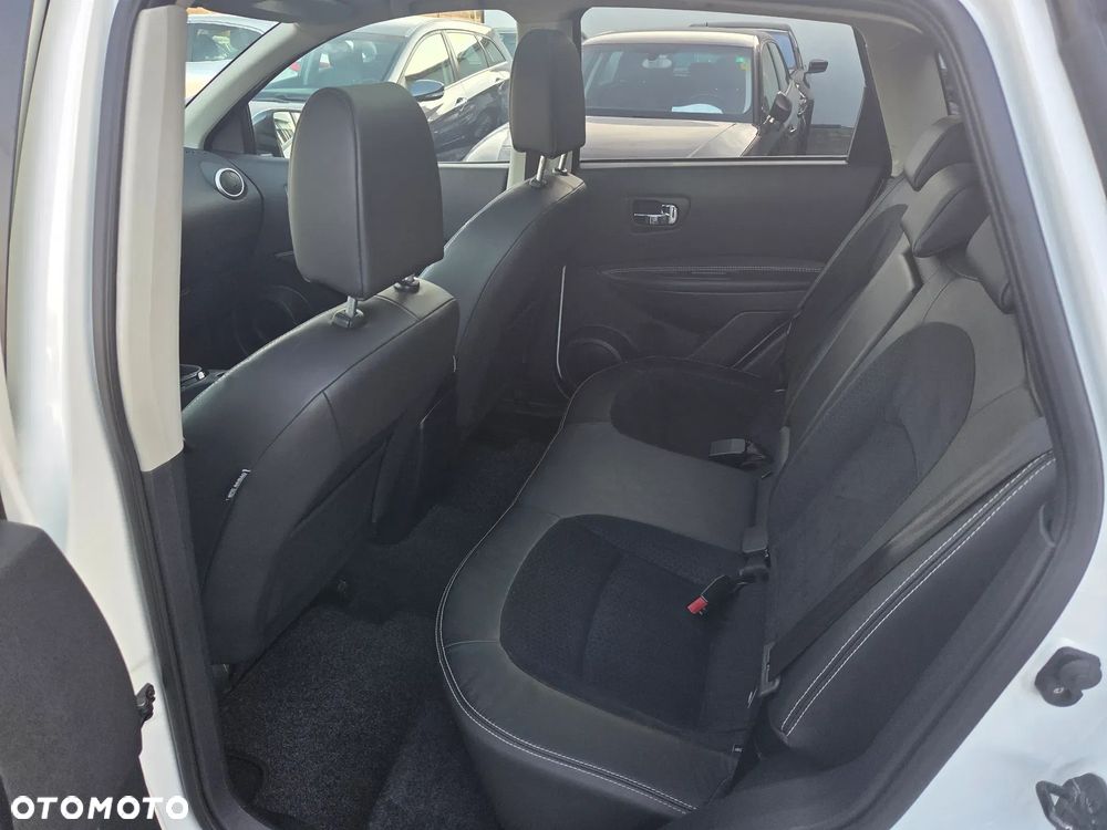 Nissan Qashqai 1.6 dCi 360 S&S - 14