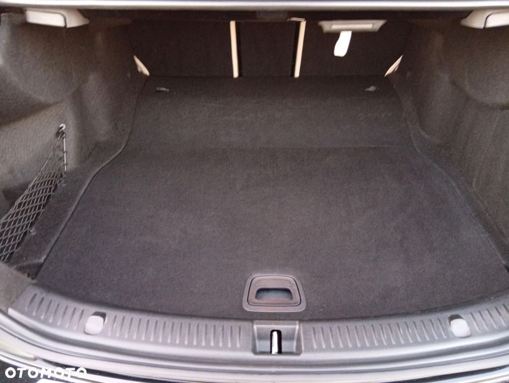 Mercedes-Benz Klasa E - 30