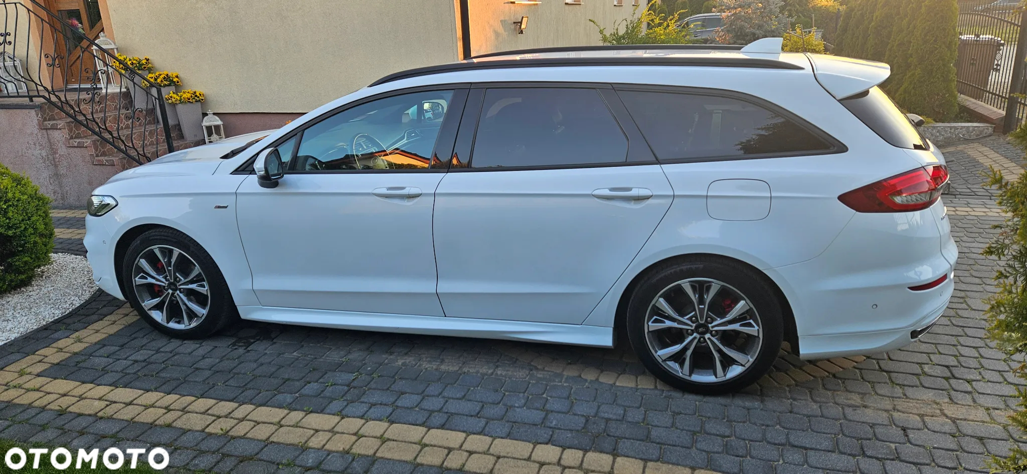Ford Mondeo 2.0 Hybrid ST-Line X - 5
