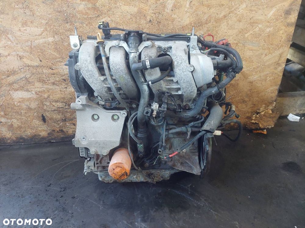 SILNIK BENZYNOWY SŁUPEK FIAT STILO I 1.6 16V 182B6000 - 4