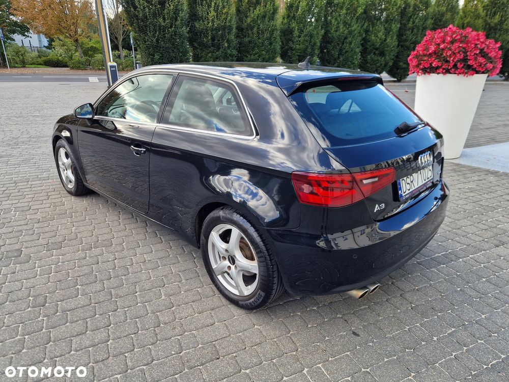 Audi A3 2.0 TDI Attraction - 12