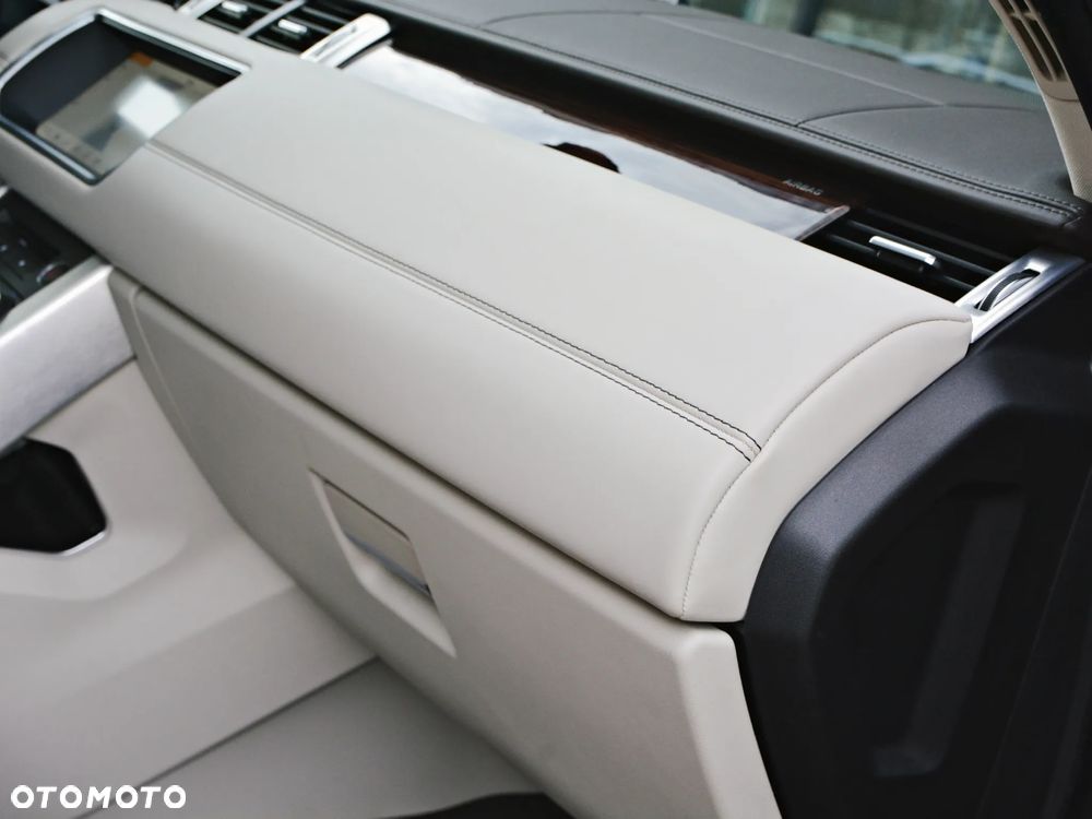 Land Rover Range Rover Evoque 2.0Si4 Autobiography - 33