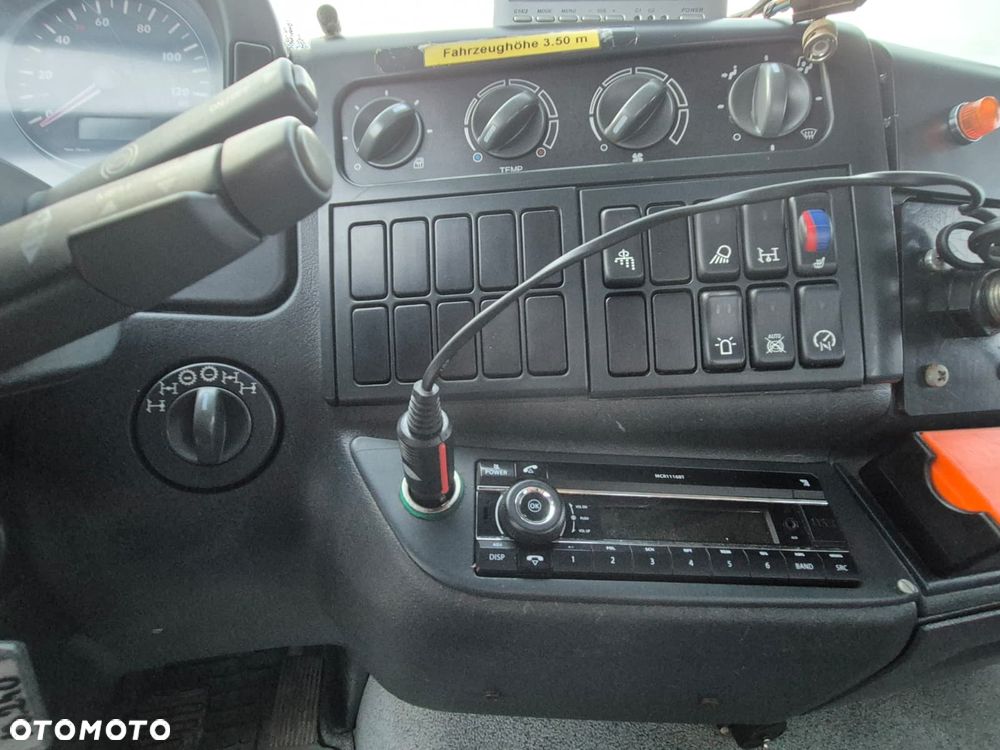 MAN TGM 13.240 4X4 Schmidt HDS - 15