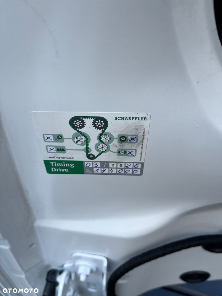 Audi A4 Avant 2.0 TDI DPF clean diesel quattro S tronic S line Sportpaket - 38