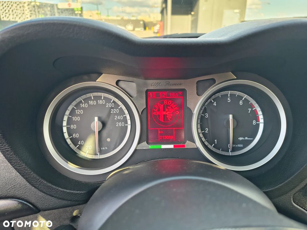 Alfa Romeo 159 3.2 JTS V6 24V Q4 Q-Tronic Elegante - 14