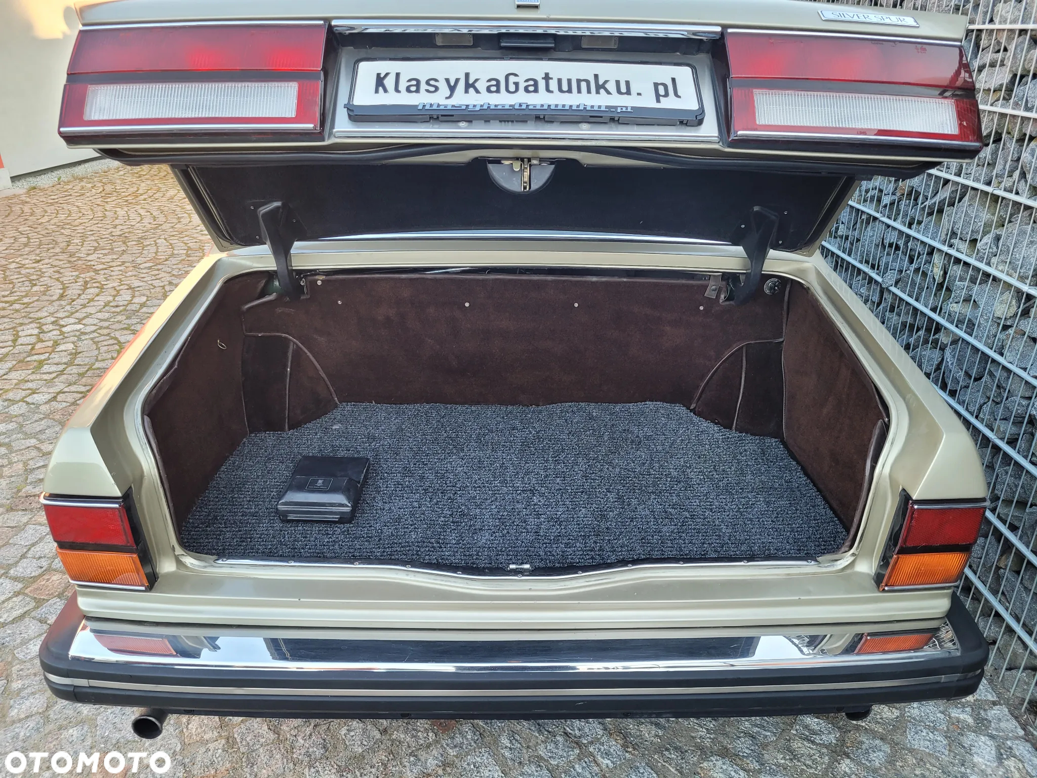 Rolls-Royce Silver Spur - 34