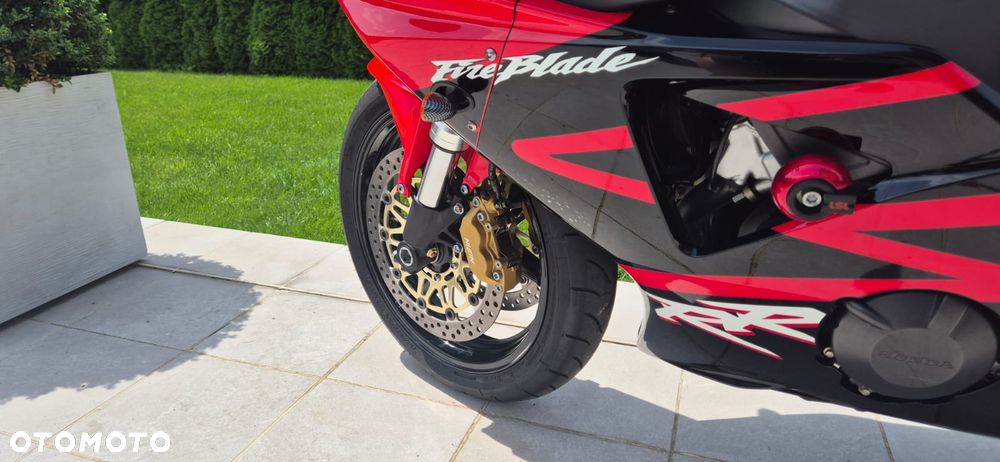 Honda CBR - 13