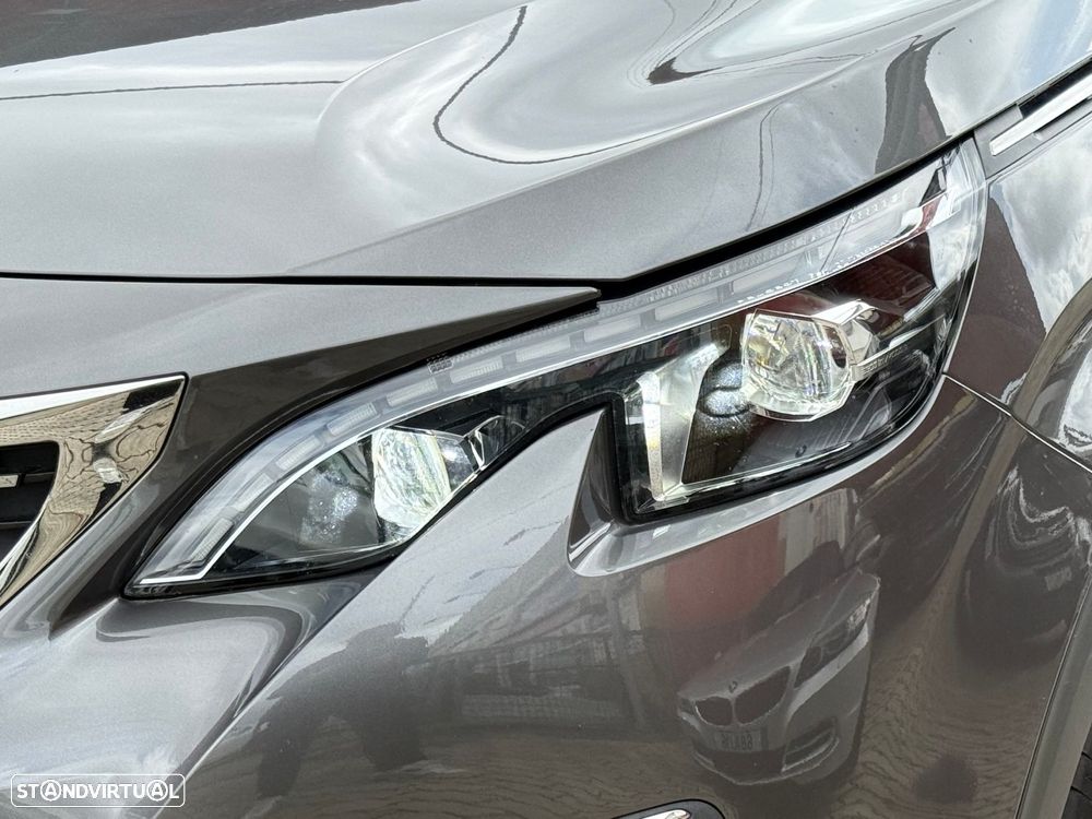 Peugeot 3008 1.6 Hybrid4 GT e-EAT8 - 5