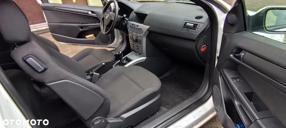Opel Astra 1.4 Selection - 26