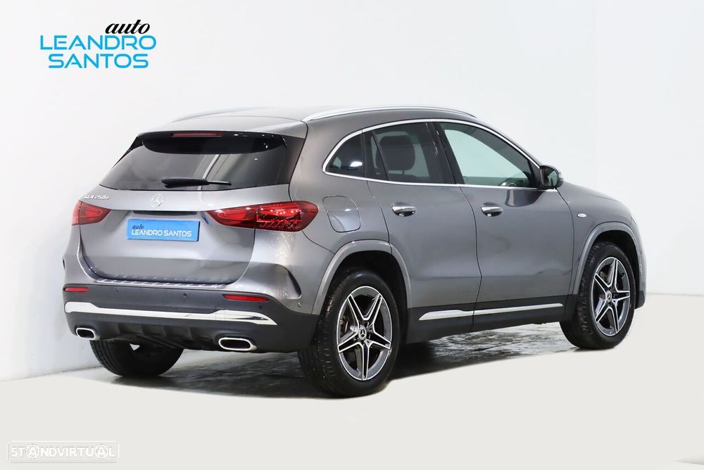 Mercedes-Benz GLA 250 e 8G-DCT AMG Line - 3