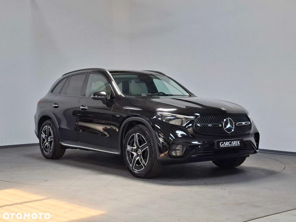 Mercedes-Benz GLC 220 d mHEV 4-Matic AMG Line - 4