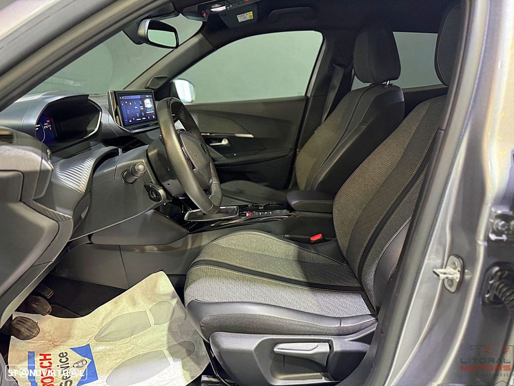 Peugeot 2008 1.2 PureTech Allure Pack - 14