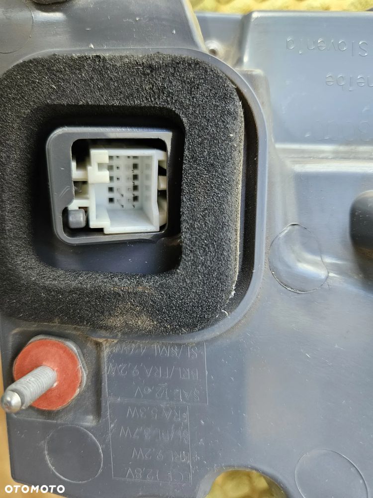 Lampa prawa tylna mercedes w213 - 11