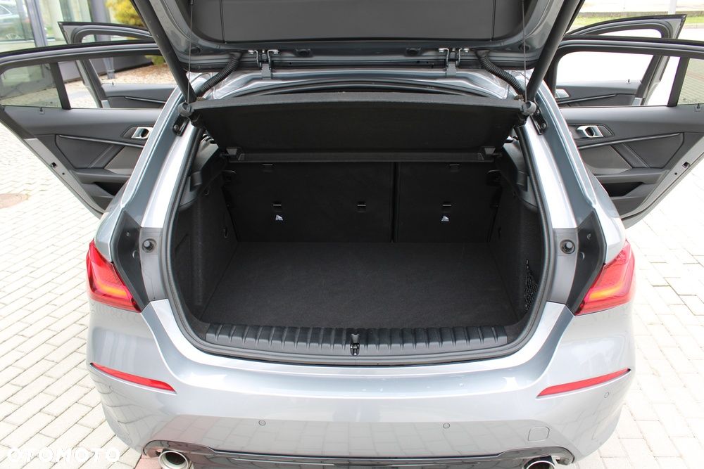 BMW Seria 1 120d xDrive Luxury Line - 34