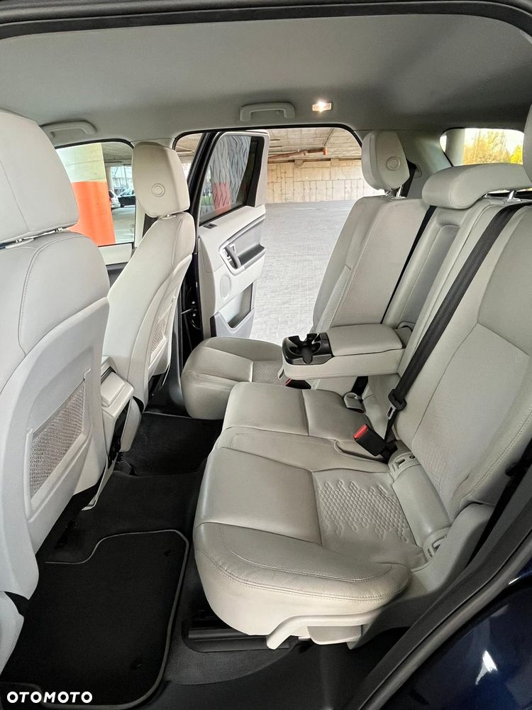 Land Rover Discovery Sport 2.0 Si4 SE - 31