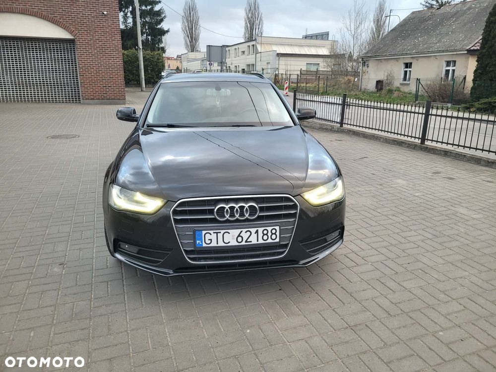 Audi A4 Avant 2.0 TDI Limited Edition - 10