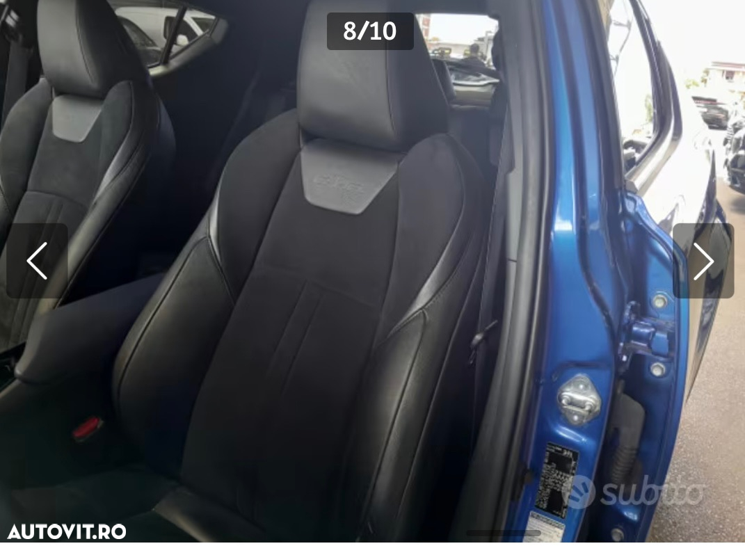 Toyota C-HR 2.0 HSD 184 CP 4x2 CVT Classy Bi-Tone - 9