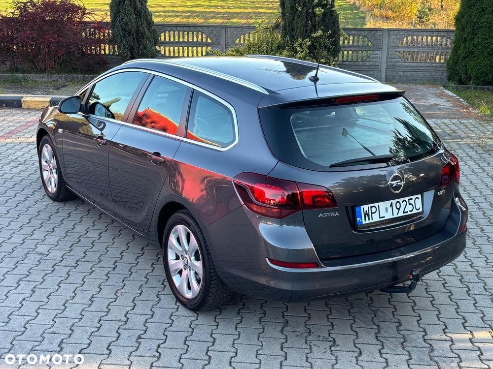 Opel Astra - 16