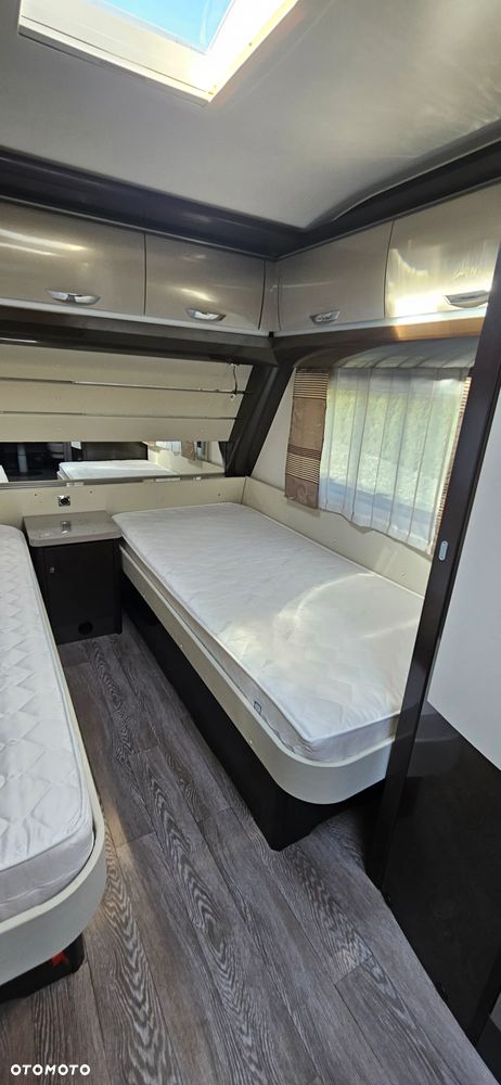 Hobby 560 Premium - 32