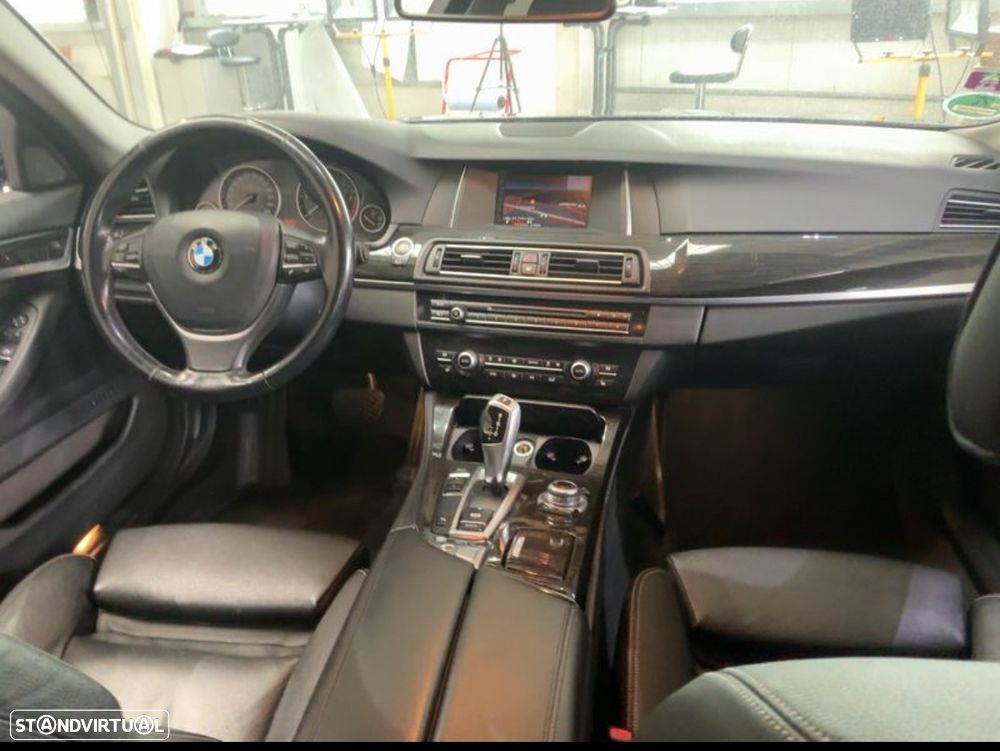 BMW 520 d Line Luxury Auto - 4