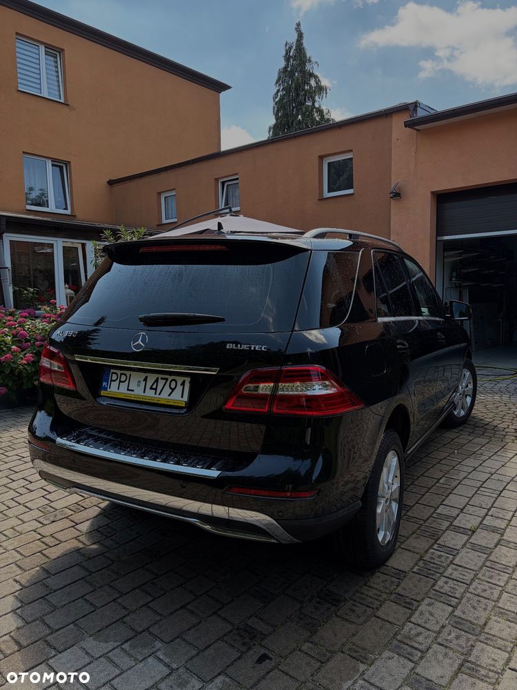 Mercedes-Benz ML 350 BlueTEC 4-Matic - 4