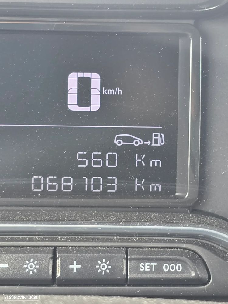 Citroën C3 Aircross 1.2 PureTech Shine - 14