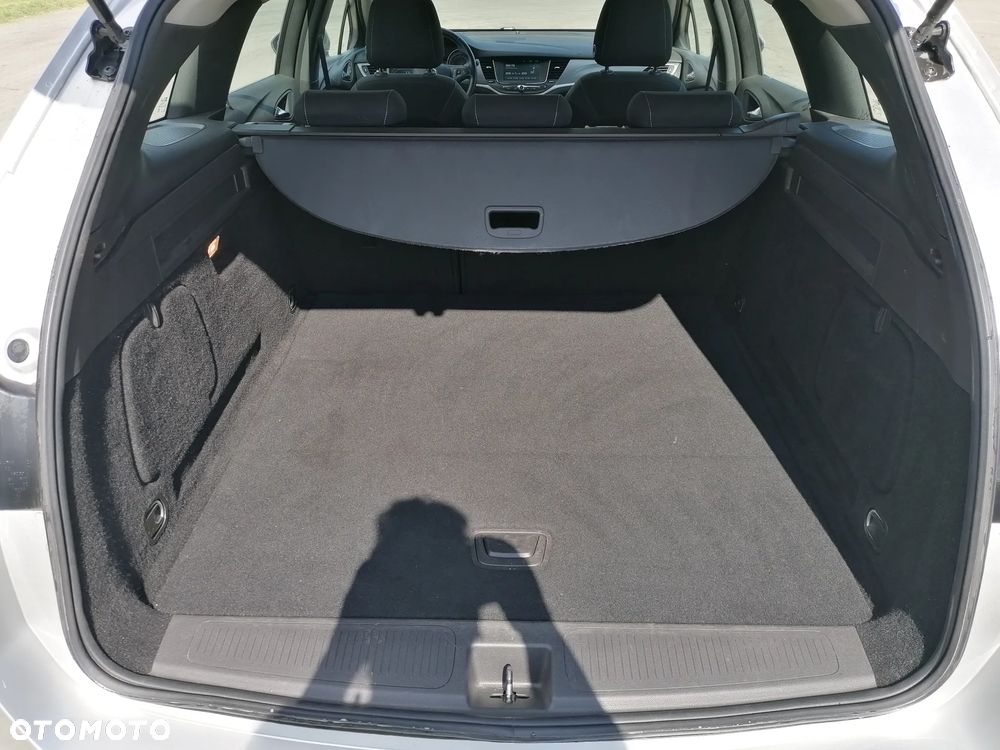 Opel Astra 1.6 CDTI Enjoy S&S - 22