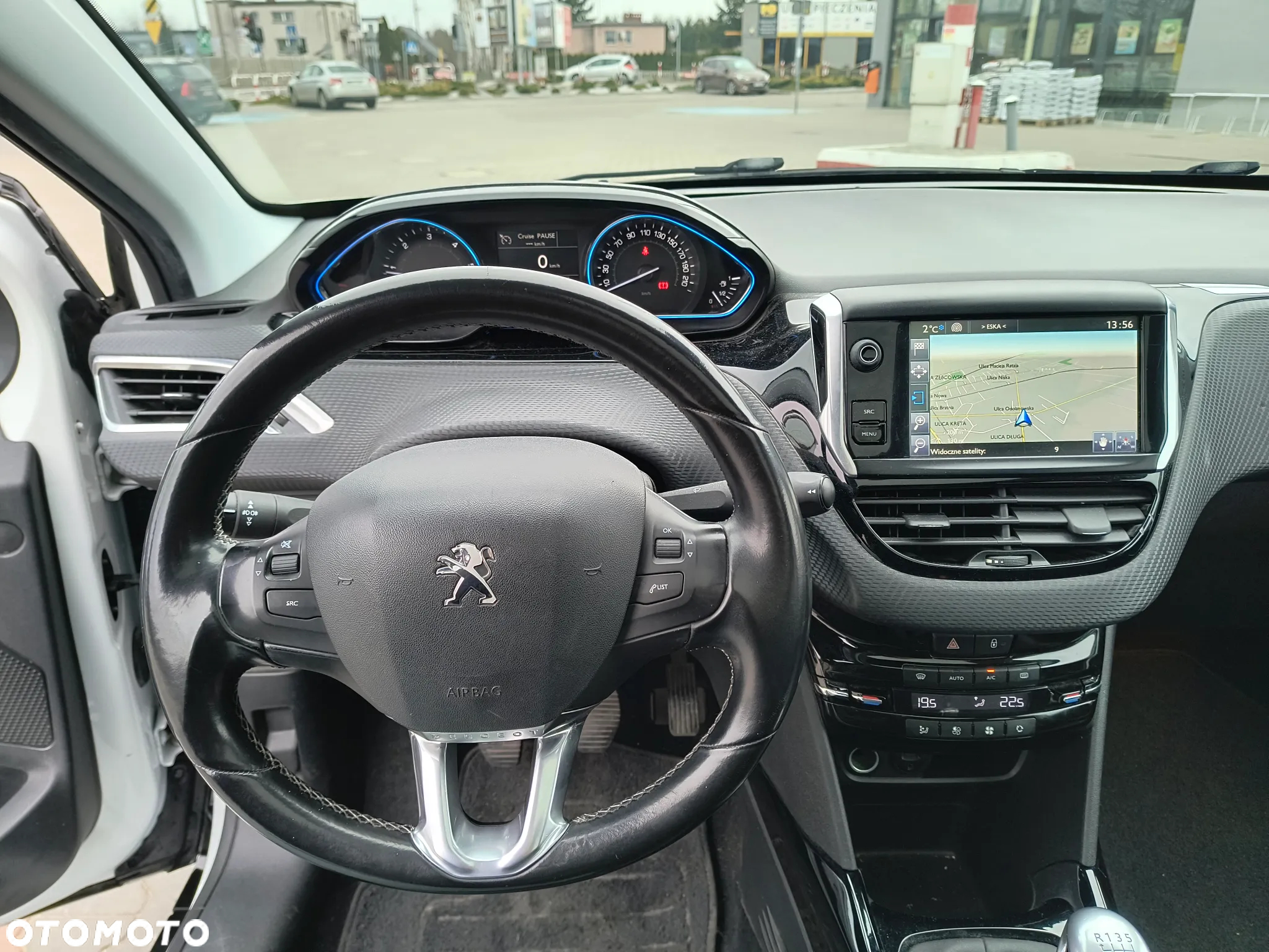 Peugeot 2008 BlueHDi FAP 120 STOP & START Business-Line - 17