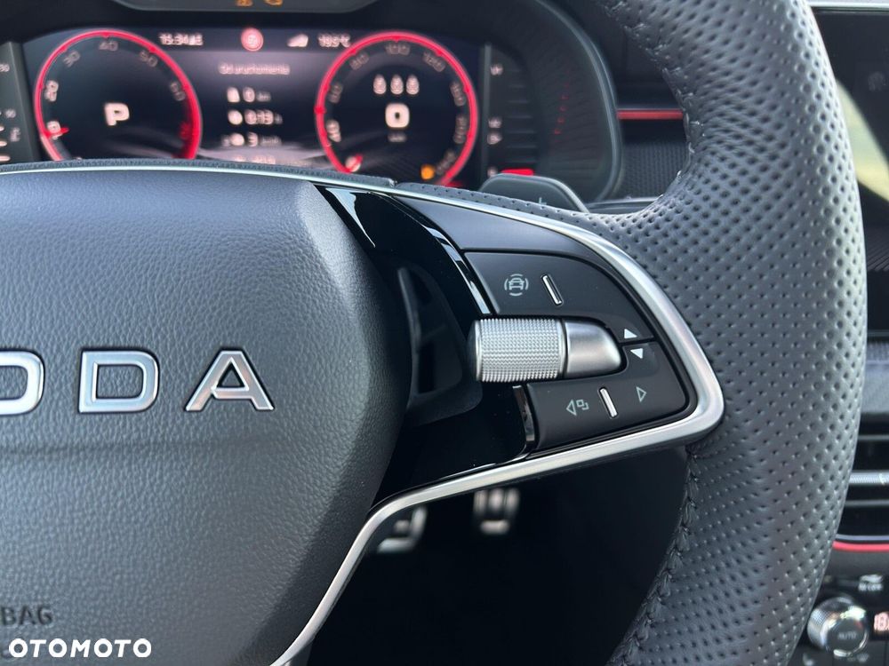 Skoda Kamiq 1.5 TSI Monte Carlo DSG - 17